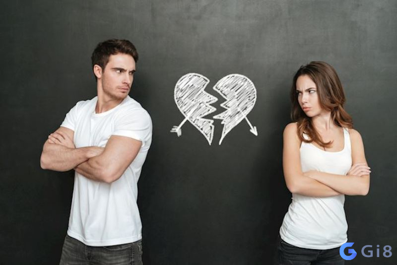 Mộng thấy anh em hôn người yêu cũ mơ thấy người yêu cũ đánh con gì