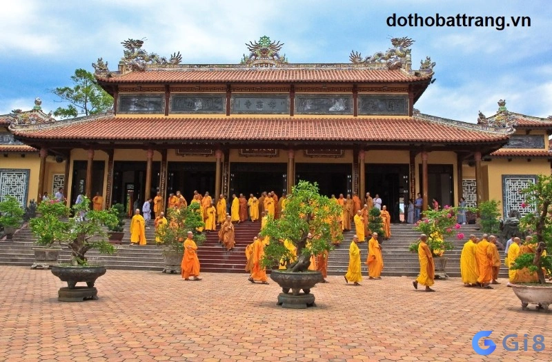 nằm mơ đi chùa 