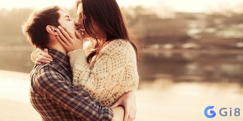 Mơ thấy crush là điềm gì? Mơ được crush hôn anh em cho thấy anh em không ngừng nghĩ về họ Mơ thấy crush là điềm gì? Mơ được crush hôn anh em cho thấy anh em không ngừng nghĩ về họ
