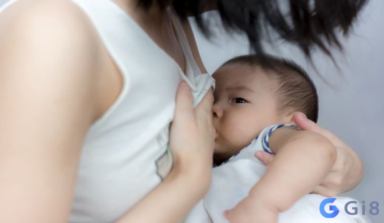 Mơ thấy vợ đang cho con bú hãy quan tâm hơn đến cô ấy Mơ thấy vợ đang cho con bú hãy quan tâm hơn đến cô ấy