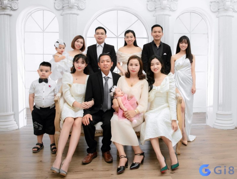 Chiêm bao thấy chụp ảnh gia đình mang lại nhiều niềm vui Chiêm bao thấy chụp ảnh gia đình mang lại nhiều niềm vui