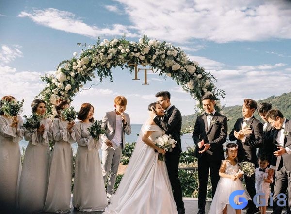 Mơ thấy đám cưới với bạn thời nhỏ là chuyện hay ho về hôn nhân nhé! Mơ thấy đám cưới của mình với bạn thời nhỏ là chuyện rất tốt nhé còn mơ thấy đám cưới đánh số gì nhớ xem ở dưới