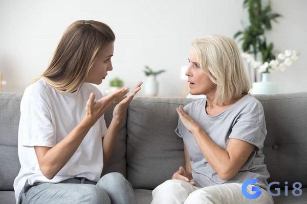 Mơ thấy người thân chửi nhau là dấu hiệu của sự căng thẳng hoặc xung đột trong gia đình Mơ thấy người thân chửi nhau là dấu hiệu của sự căng thẳng hoặc xung đột trong gia đình